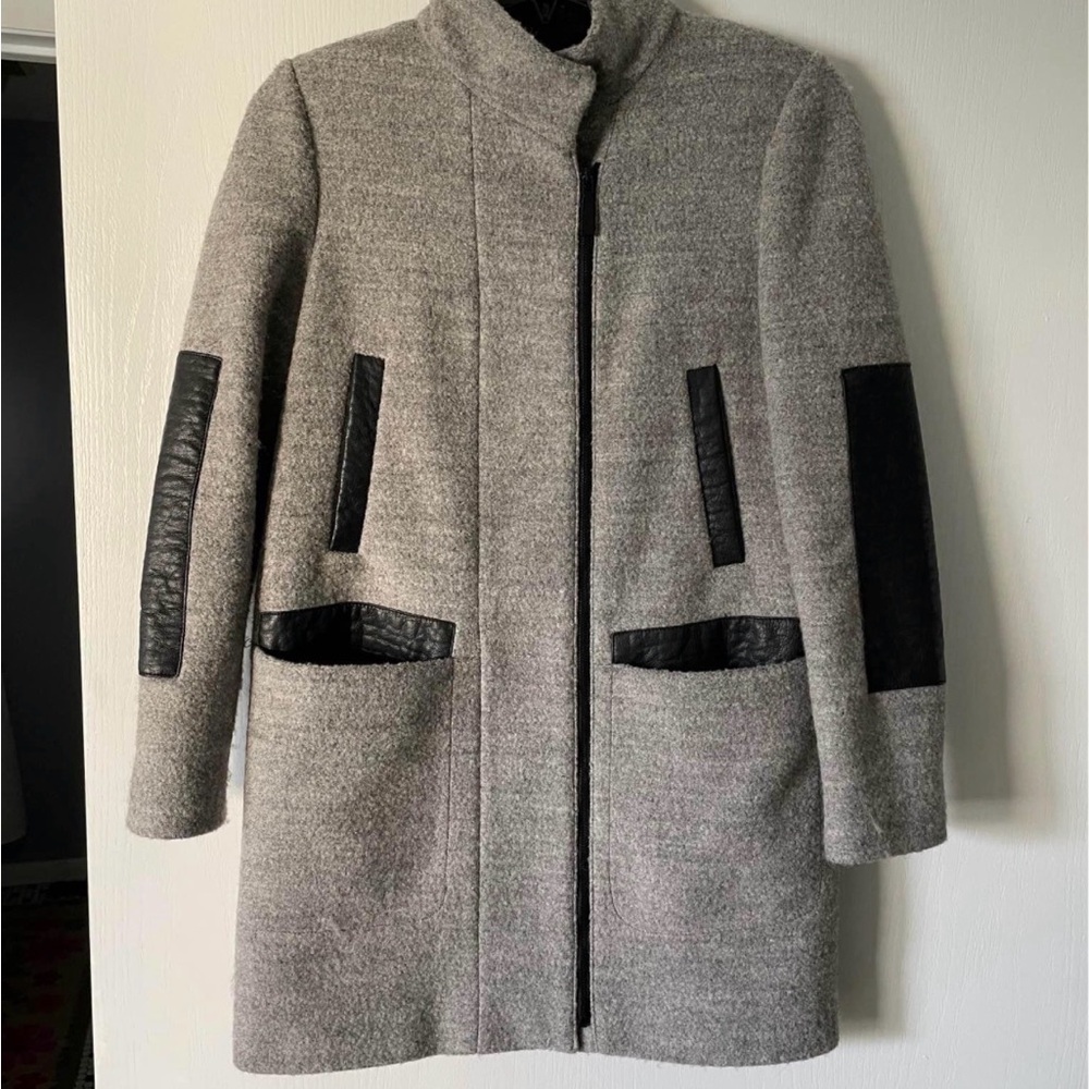 Vince Camuto Gray Winter Trench Coat with Black Details & Pockets